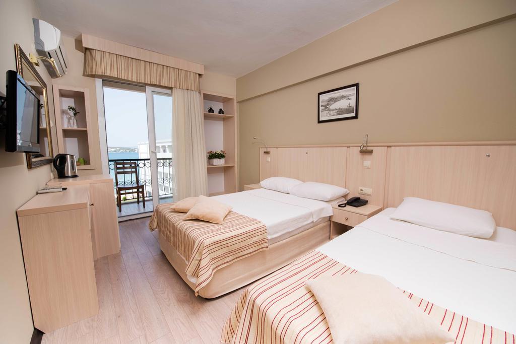 Ileri Hotel & Apartments Çeşme Cameră foto